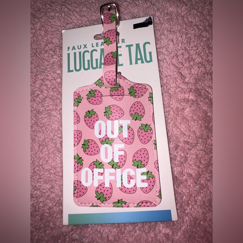 Out of Office Strawberry Luggage Tag - Pink